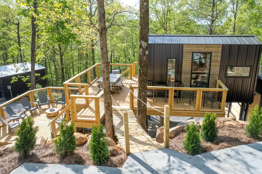 Photo of Outdoor in Lupton City