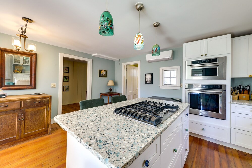 Photo of Kitchen in Peaks Island