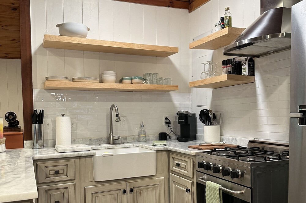 Photo of Kitchen in Rocky Bottom