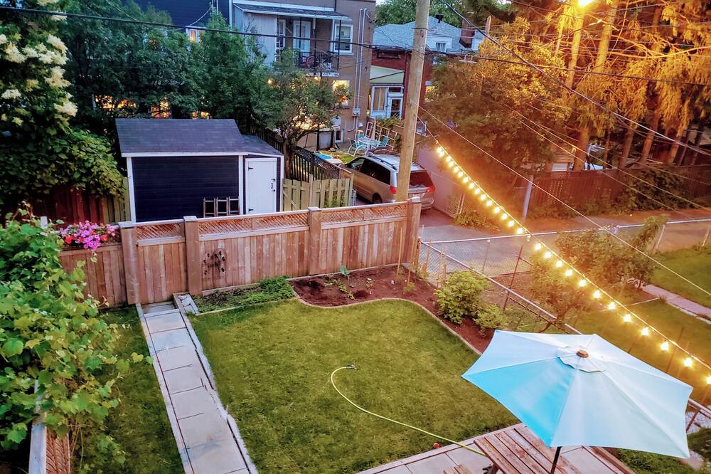 Photo of Outdoor in Ahuntsic