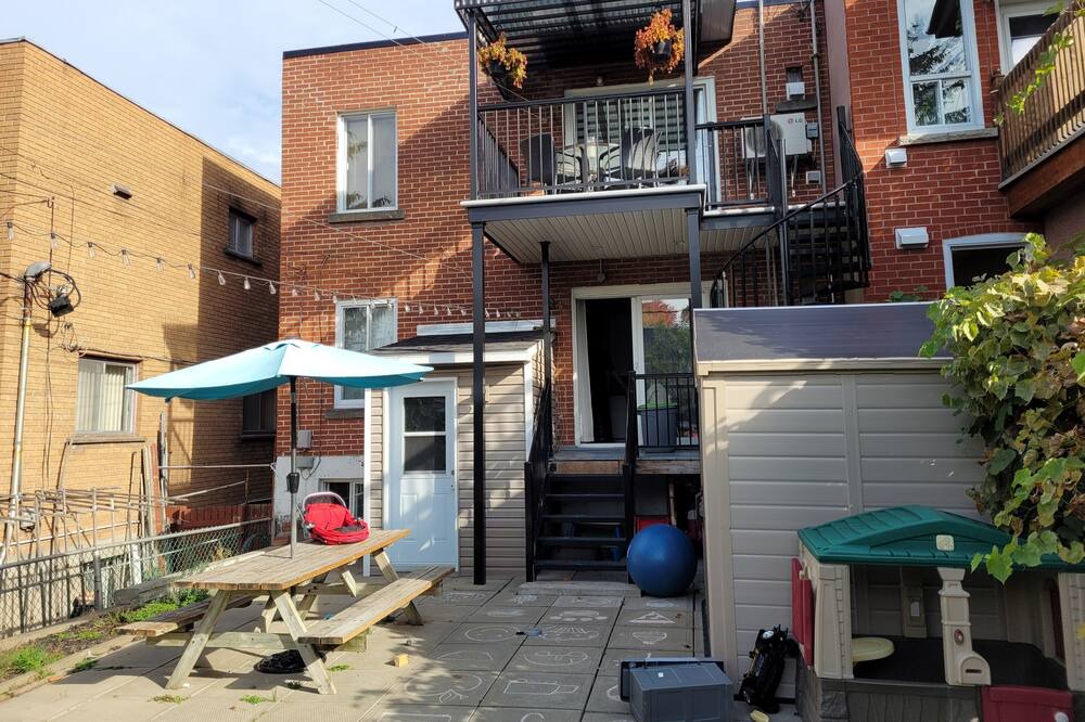 Photo of Outdoor in Ahuntsic