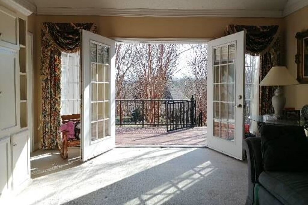 Photo of Outdoor in Abbeville