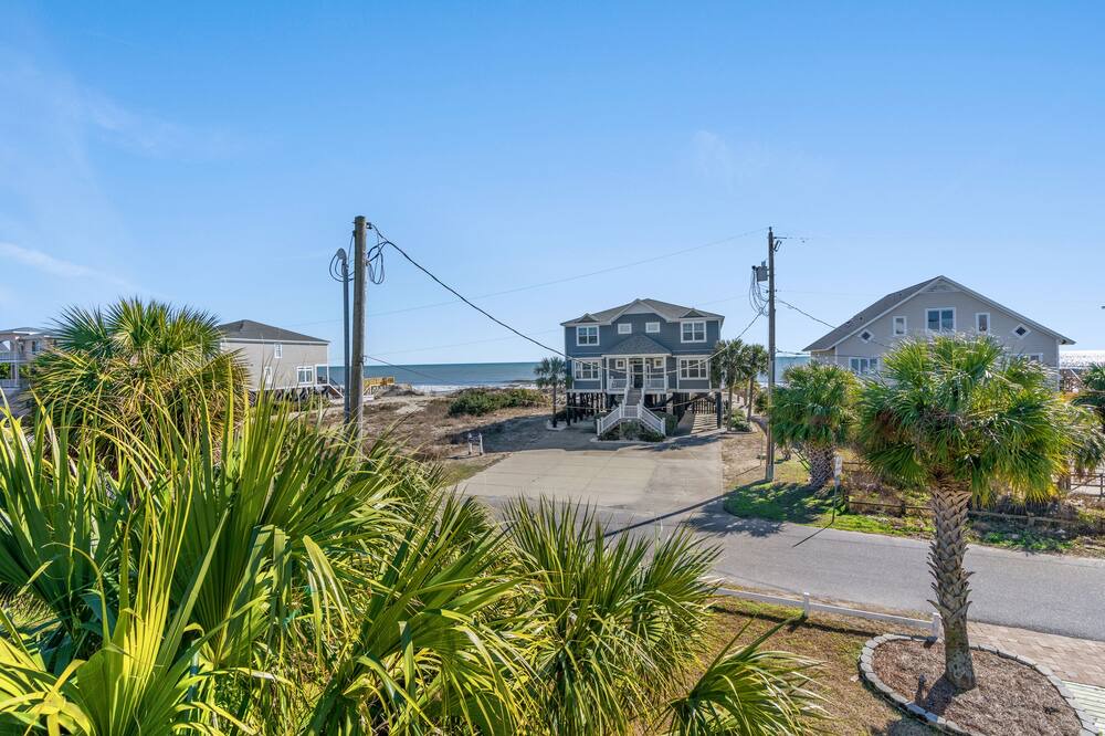 Photo of Outdoor in Long Bay Estates