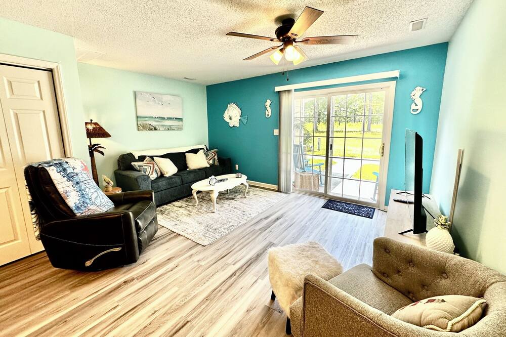 Photo of Livingroom in Peletier