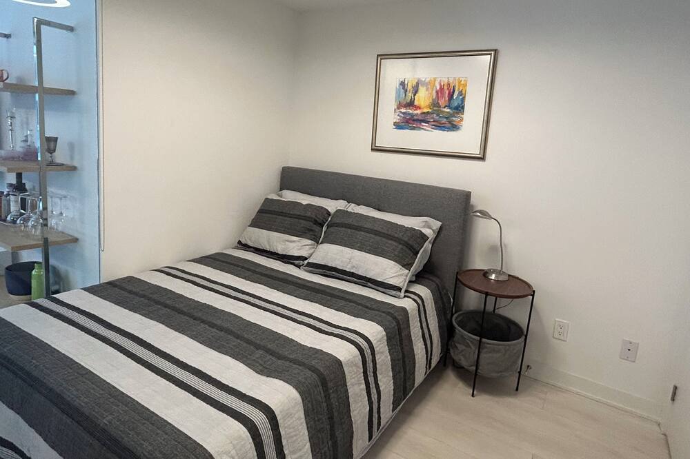Photo of Bedroom in Midtown Toronto