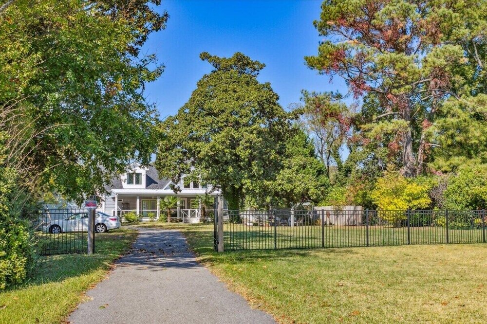 Photo of Outdoor in Hampton