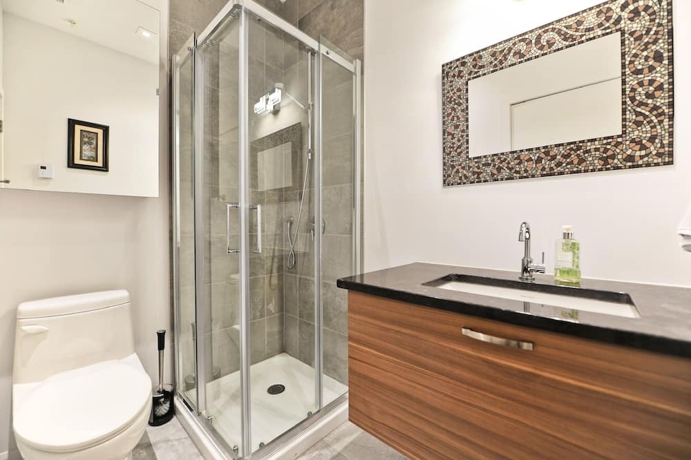Photo of Bathroom in International District