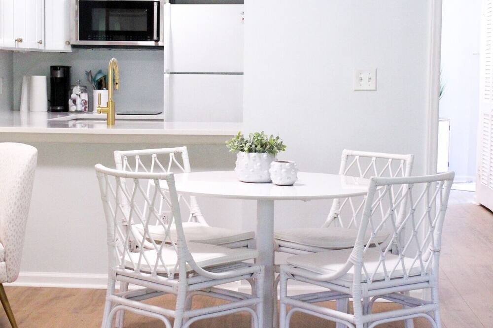 Photo of Kitchen in Briarcliffe Acres