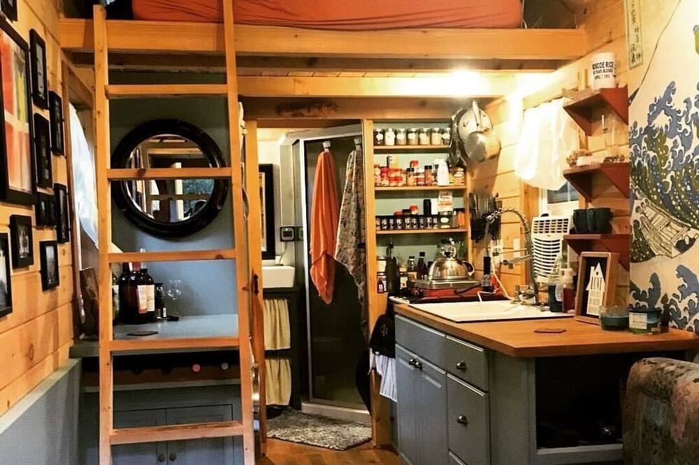 Photo of Bedroom in Cedar Point