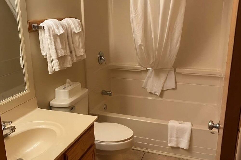 Photo of Bathroom in Sapphire