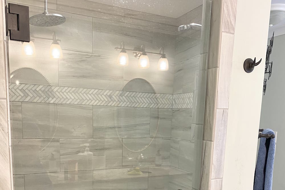 Photo of Bathroom in Lake Secession