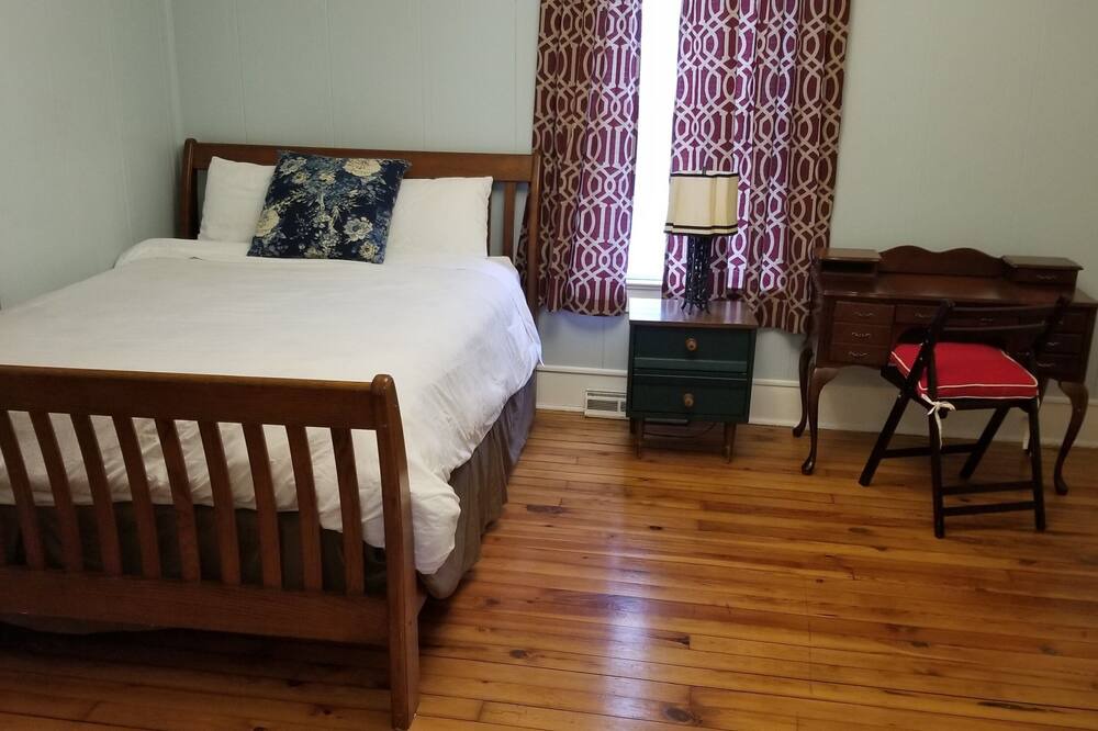 Photo of Bedroom in East Durham