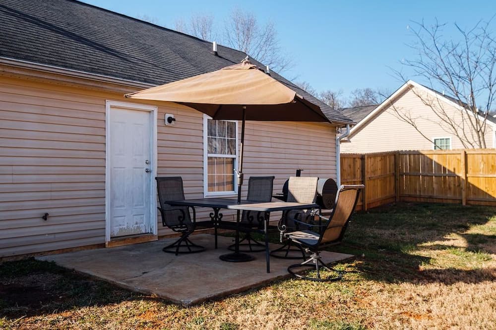 Photo of Patio Balcony in Paw Creek