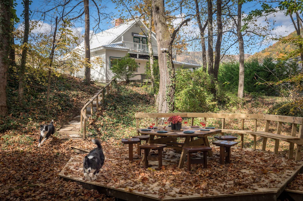 Photo of Outdoor in Maggie Valley