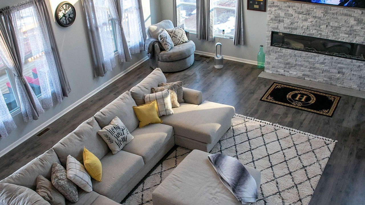 Photo of Livingroom in Morganton
