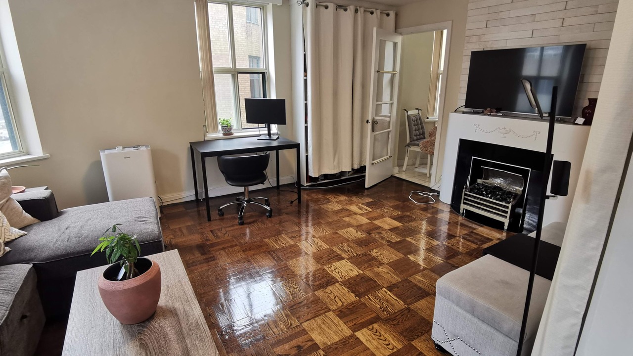 Photo of Livingroom in Midtown Toronto