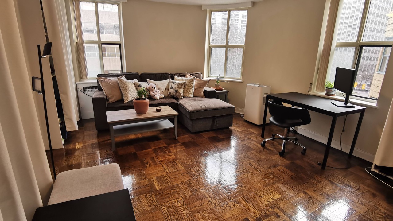 Photo of Livingroom in Midtown Toronto