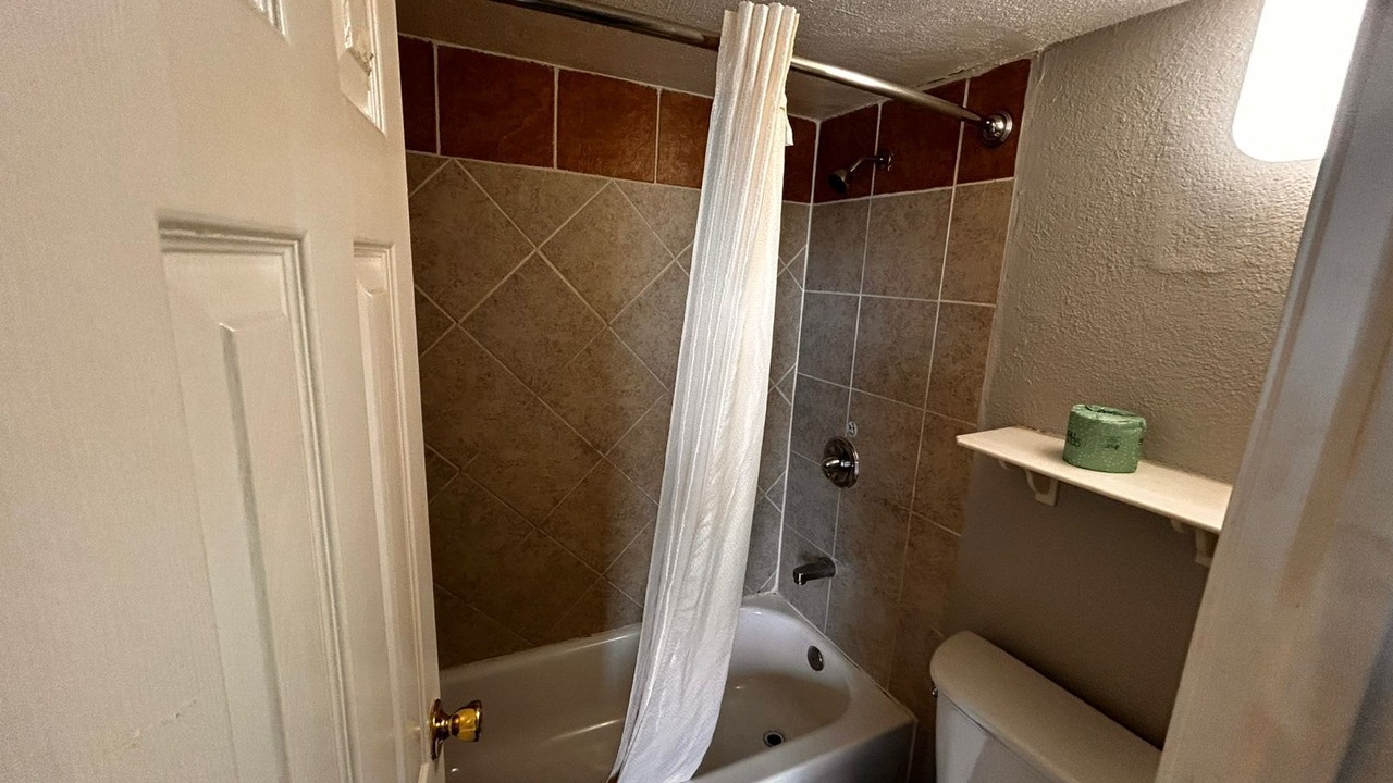 Photo of Bathroom in Medical District