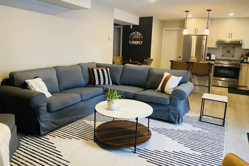 Photo of Livingroom in Piedmont