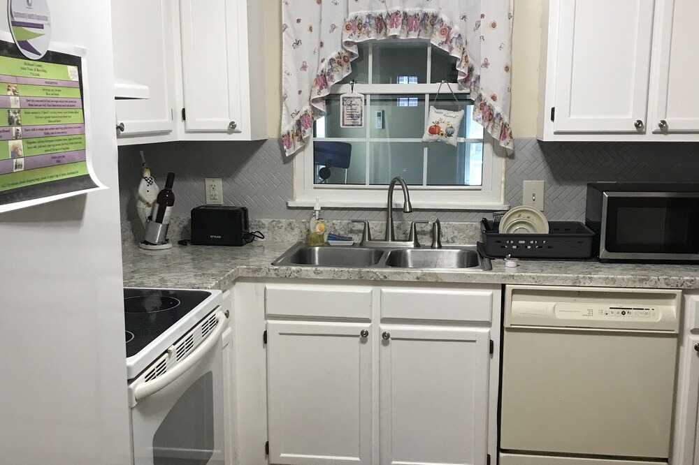 Photo of Kitchen in Huntcliff