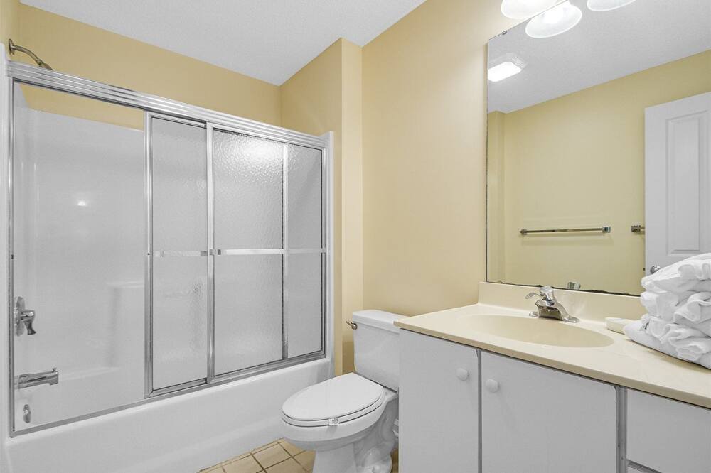 Photo of Bathroom in Red Hill