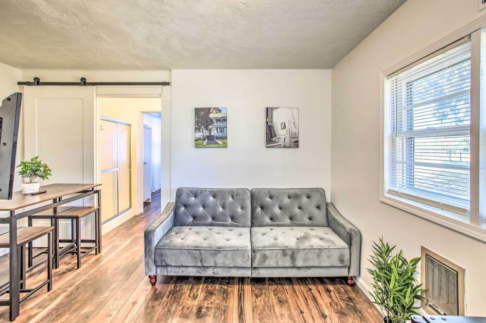 Photo of Livingroom in Sellers