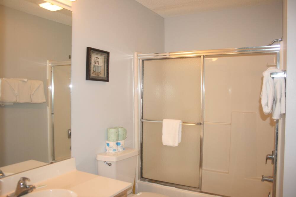 Photo of Bathroom in Calabash