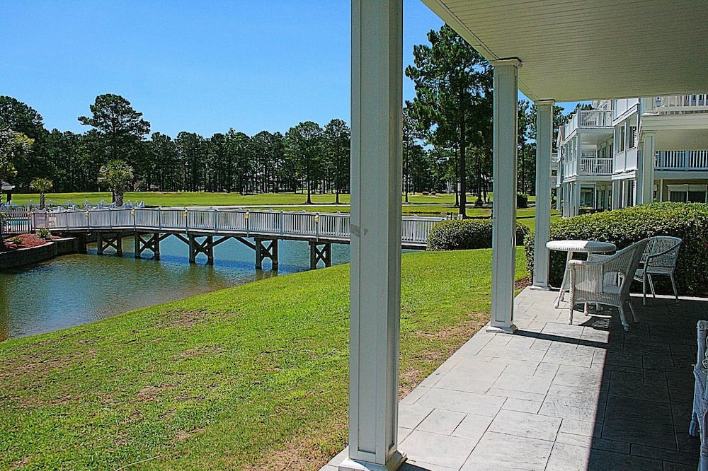 Photo of Patio Balcony in Calabash