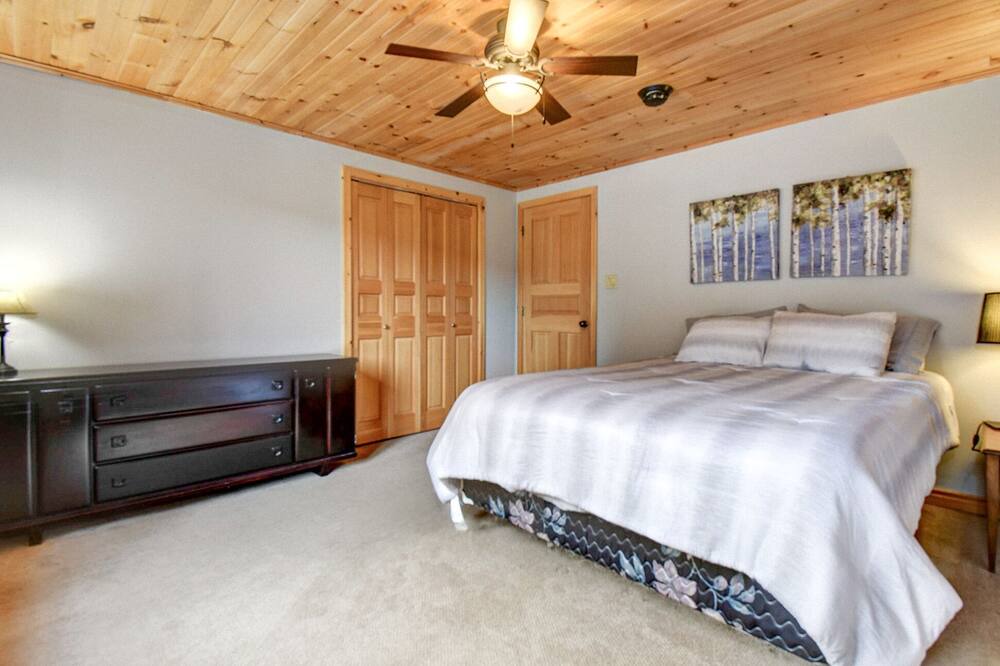Photo of Bedroom in Madawaska