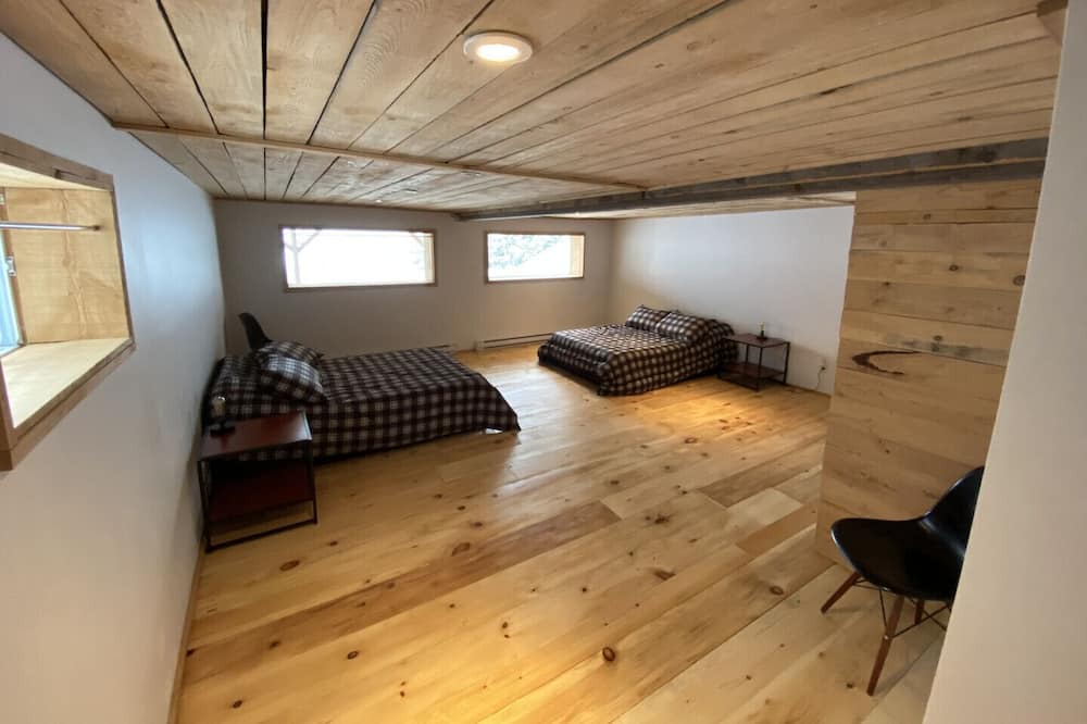 Photo of Bedroom in Val Morin