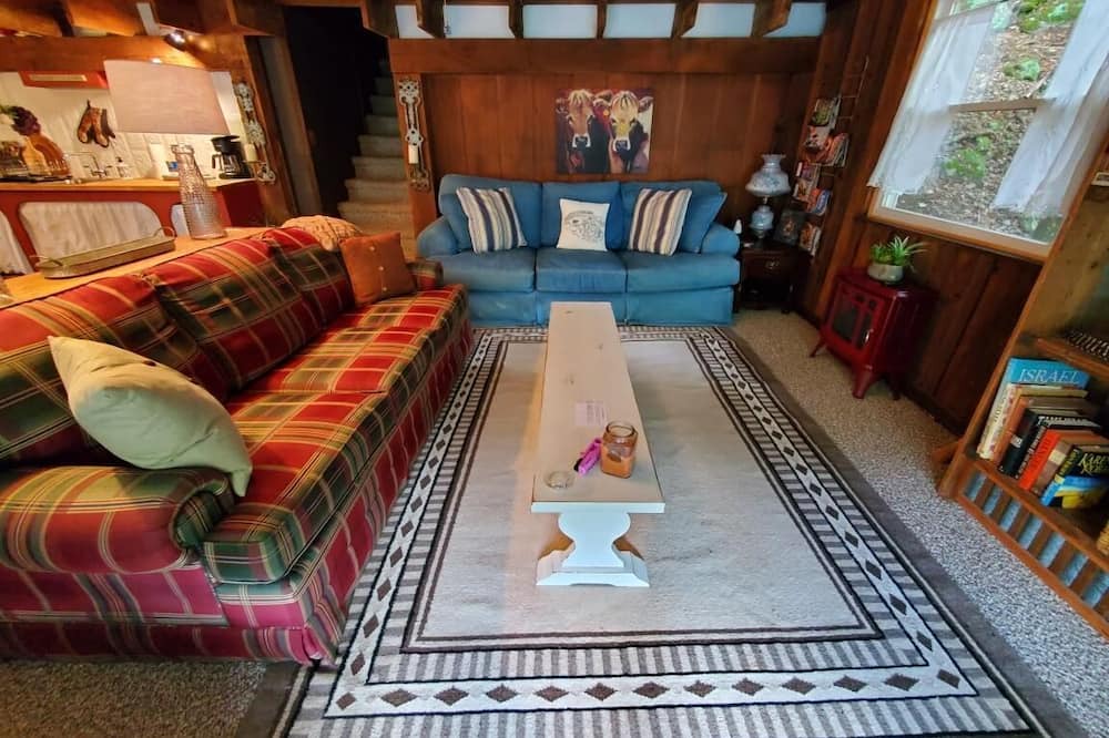 Photo of Bedroom in Cattail Creek
