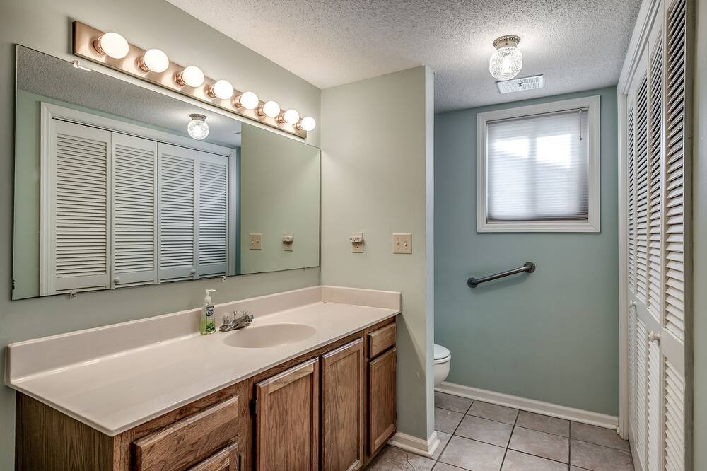 Photo of Bathroom in Ocean Grove