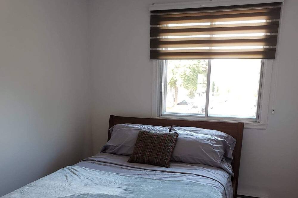 Photo of Bedroom in Saint-Leonard