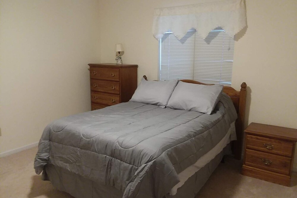 Photo of Bedroom in Maggie Valley