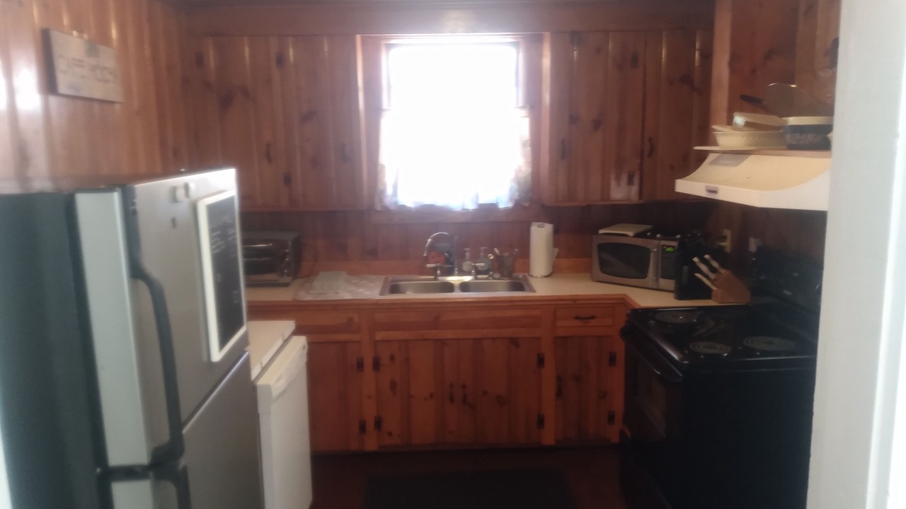 Photo of Kitchen in South Carolina Lakes & Blackwater Rivers