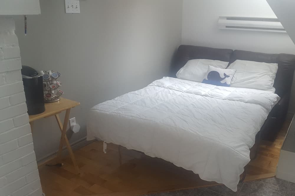 Photo of Bedroom in Saint-Sacrement