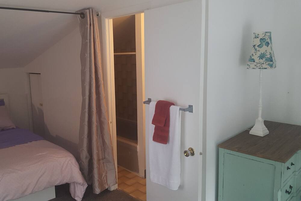 Photo of Bedroom in Saint-Sacrement