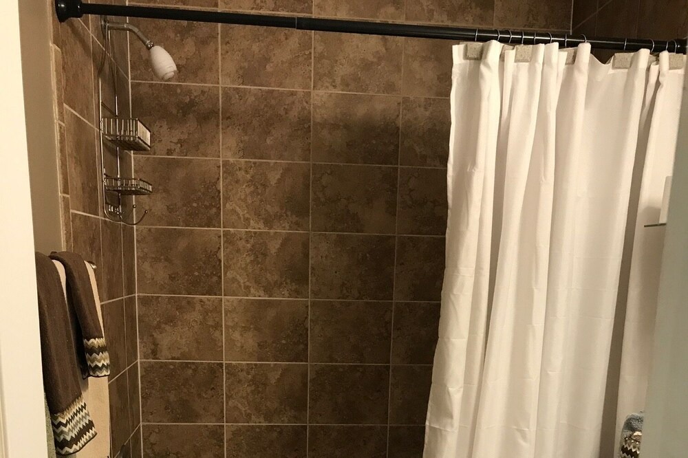 Photo of Bathroom in Fentress