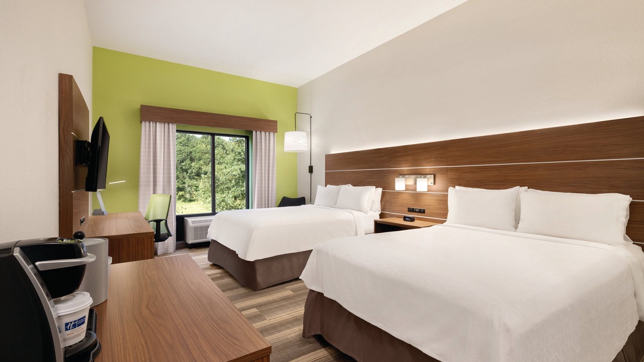Photo of Bedroom in Lavonia