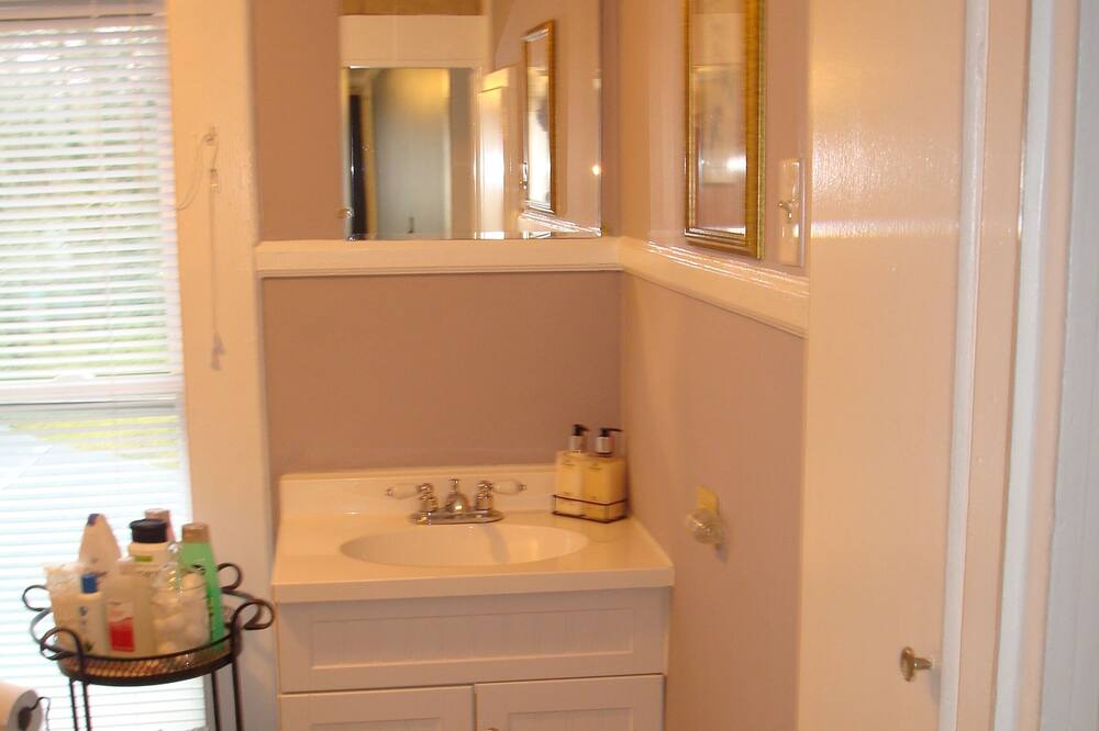 Photo of Bathroom in East Durham