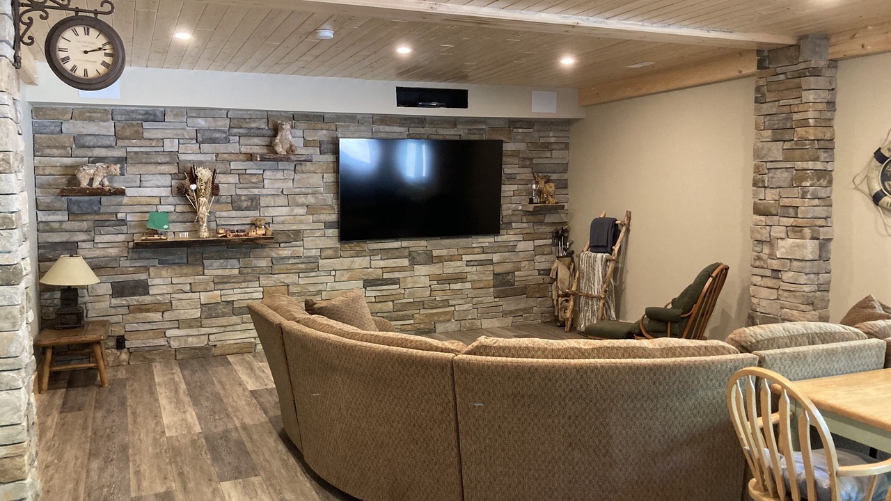 Photo of Livingroom in Dysart et al