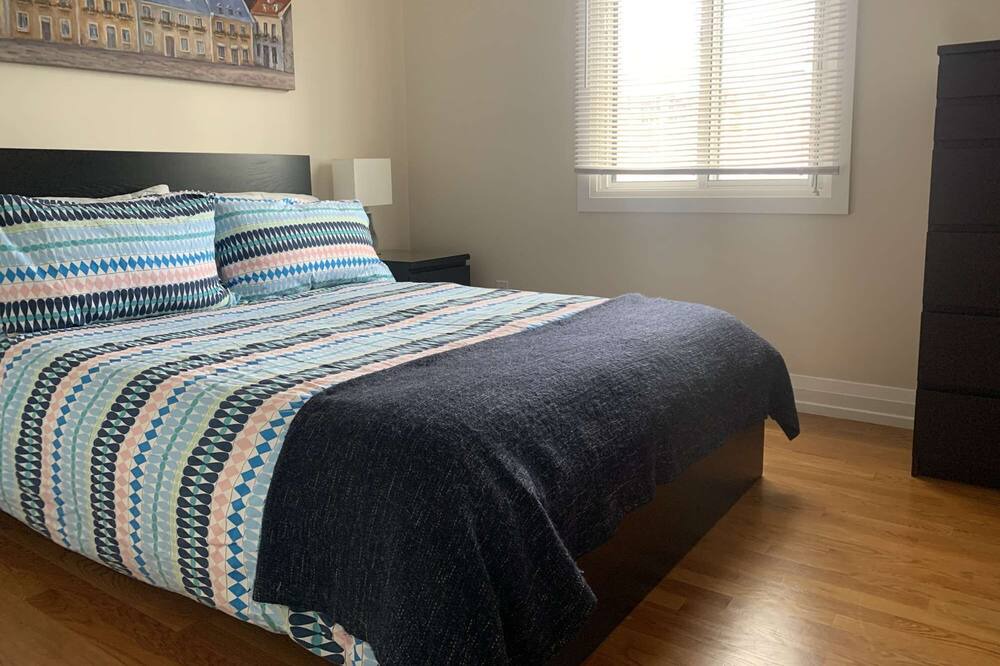 Photo of Bedroom in Midtown Toronto