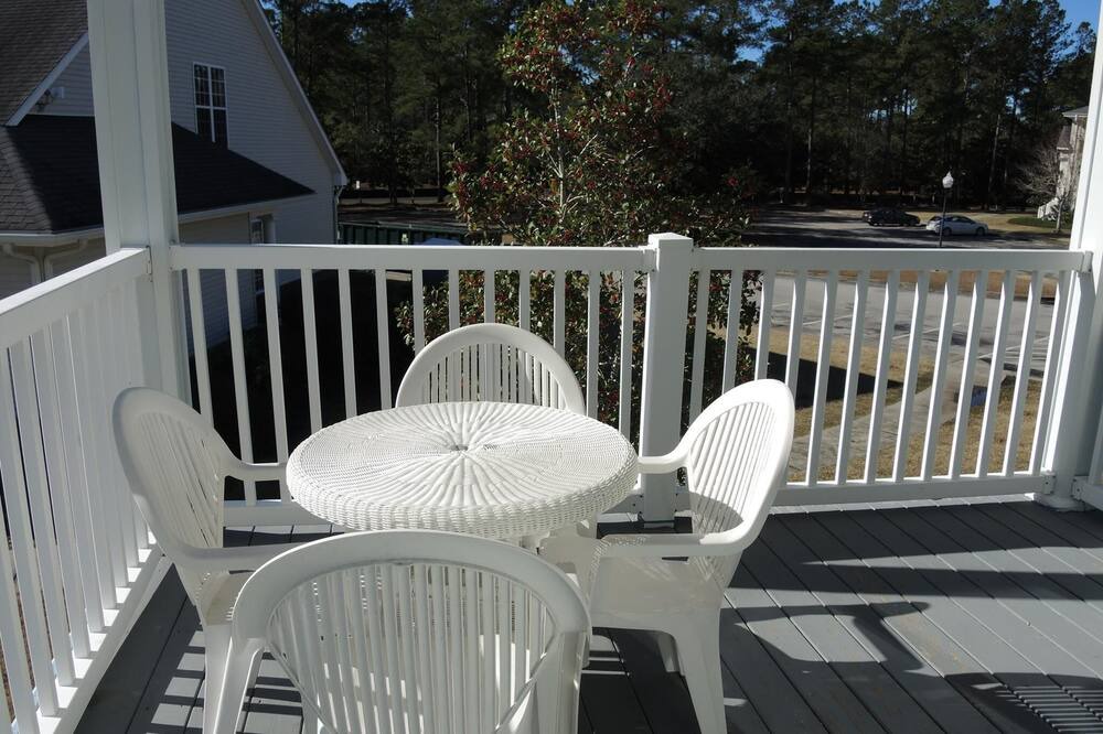 Photo of Outdoor in Calabash