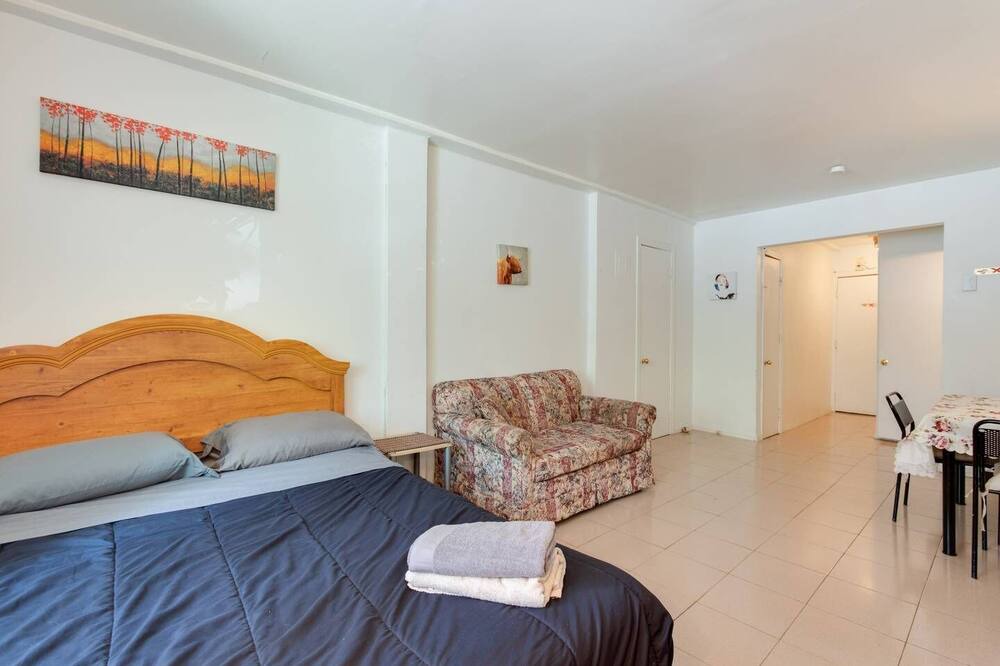 Photo of Bedroom in Ville-Marie