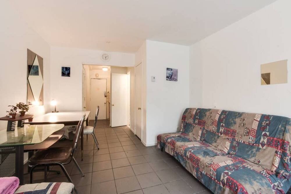 Photo of Livingroom in Ville-Marie
