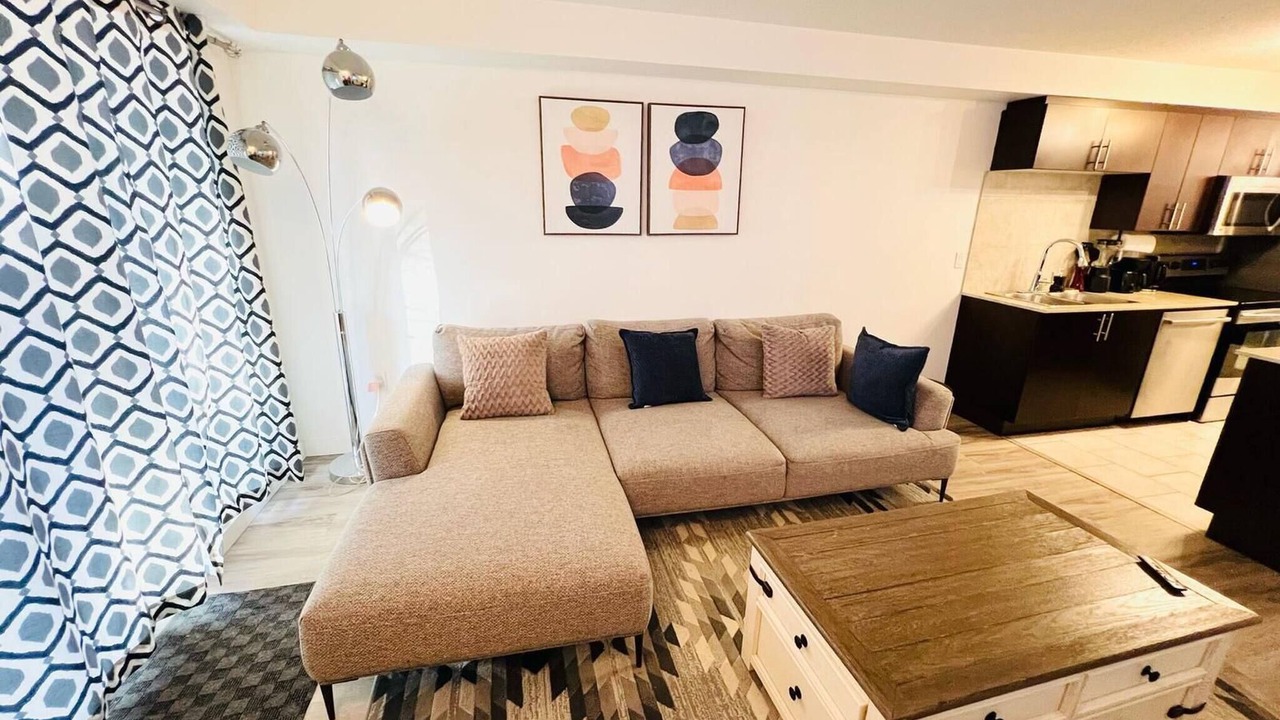 Photo of Livingroom in Downtown Edmonton