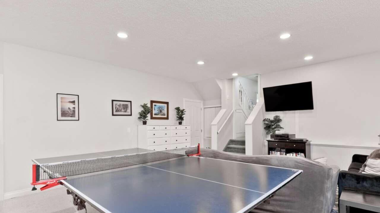 Photo of Bedroom in Arbour Lake