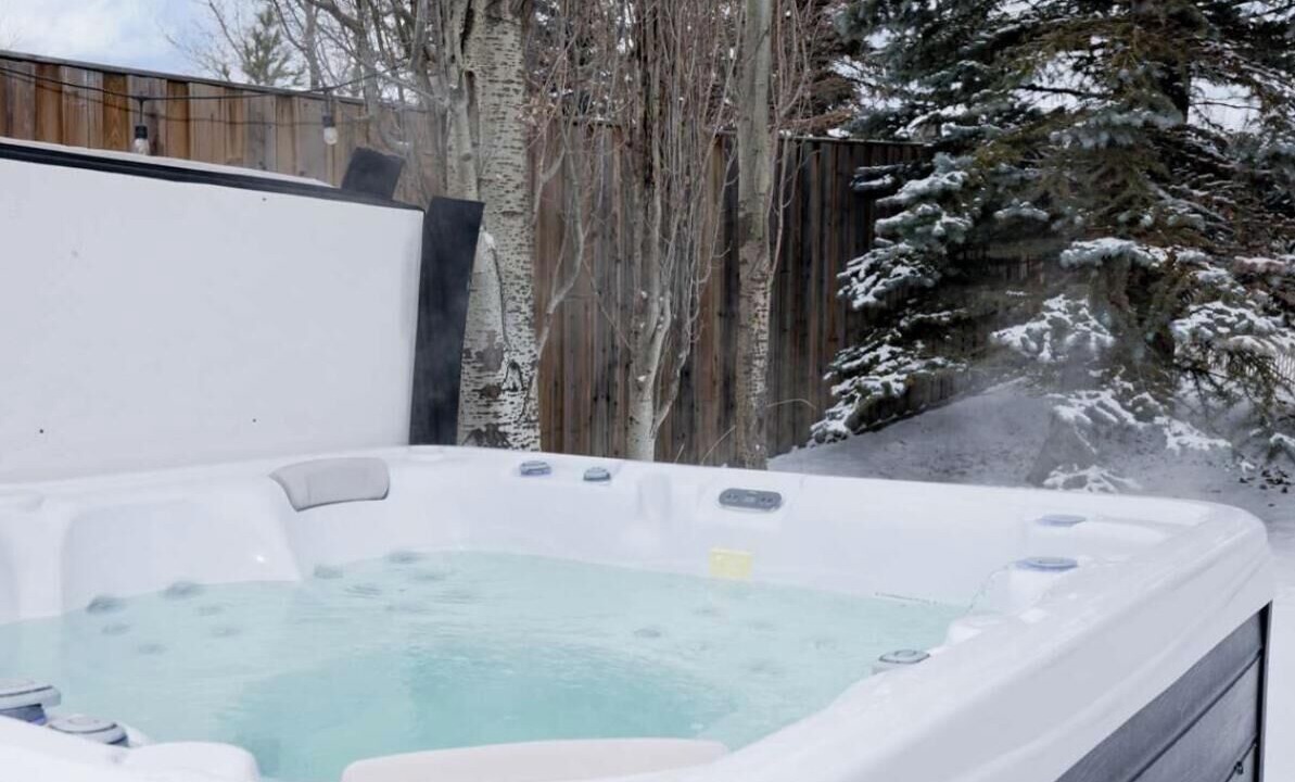 Photo of Outdoor in Arbour Lake
