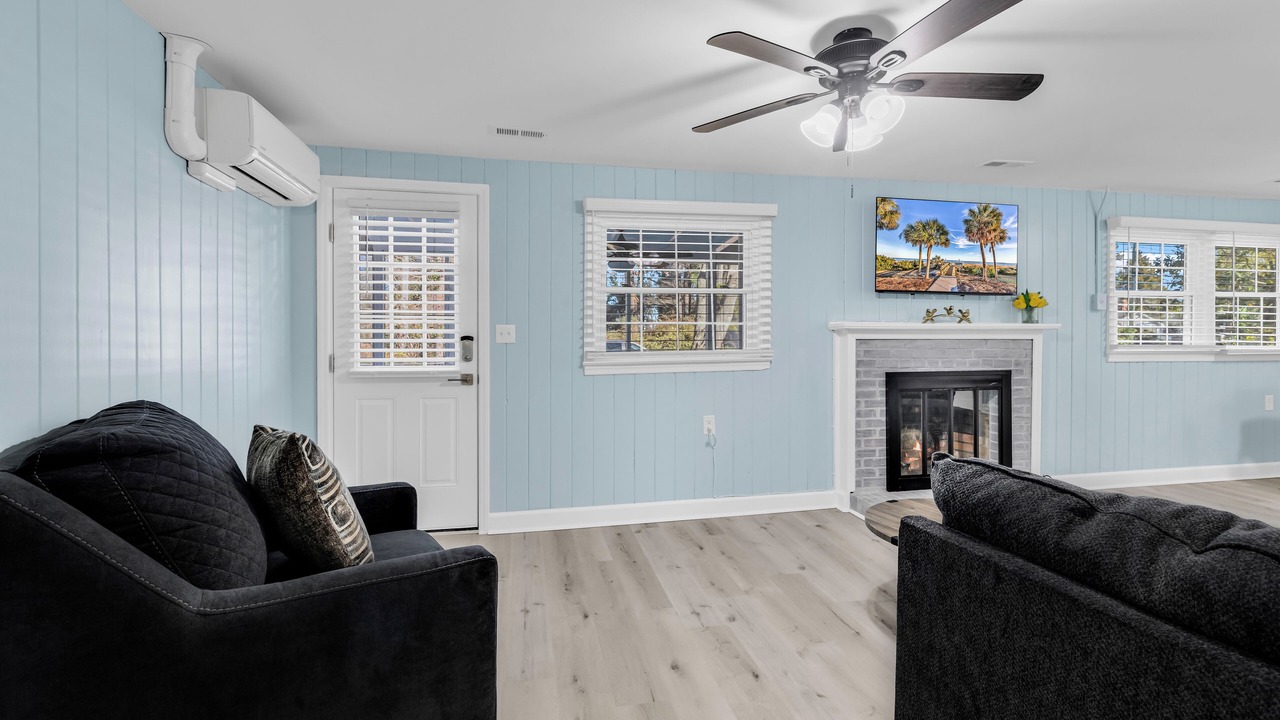 Photo of Livingroom in North Myrtle Beach