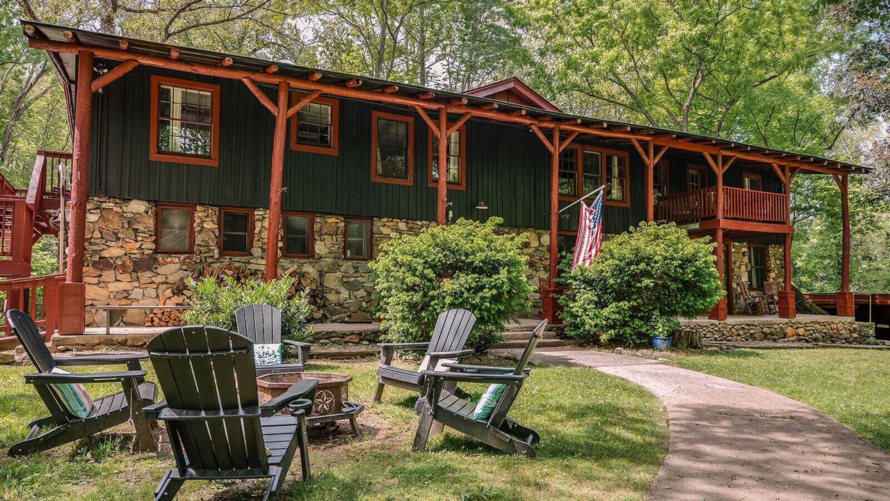 Photo of Outdoor in Waynesville